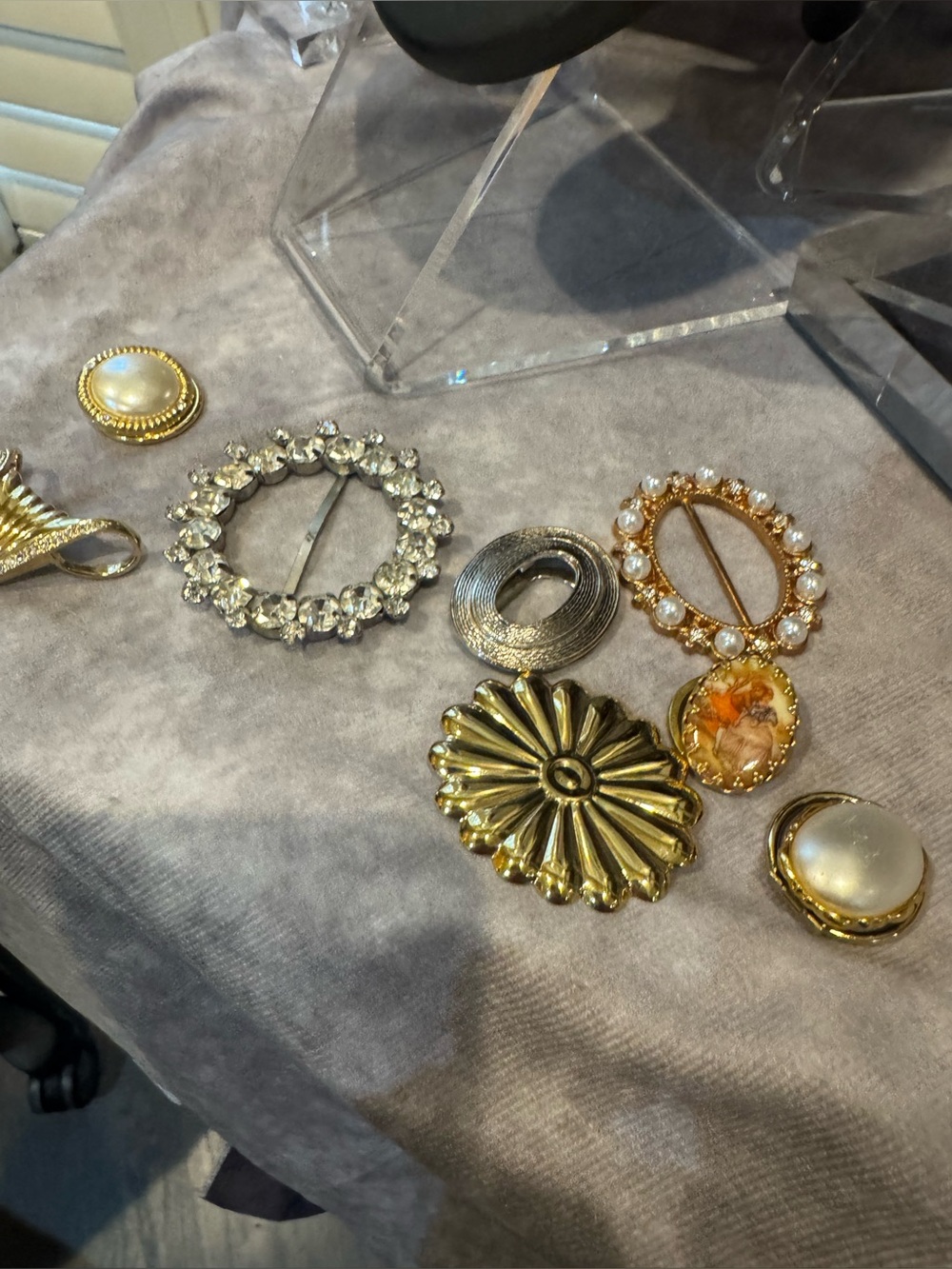 Vintage  Statement Scarf Clips